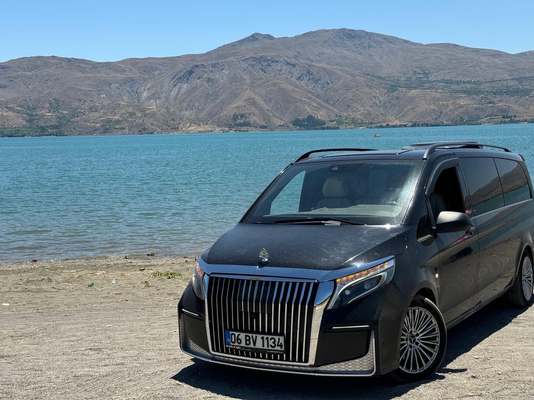 Güvenli Lüks Araç